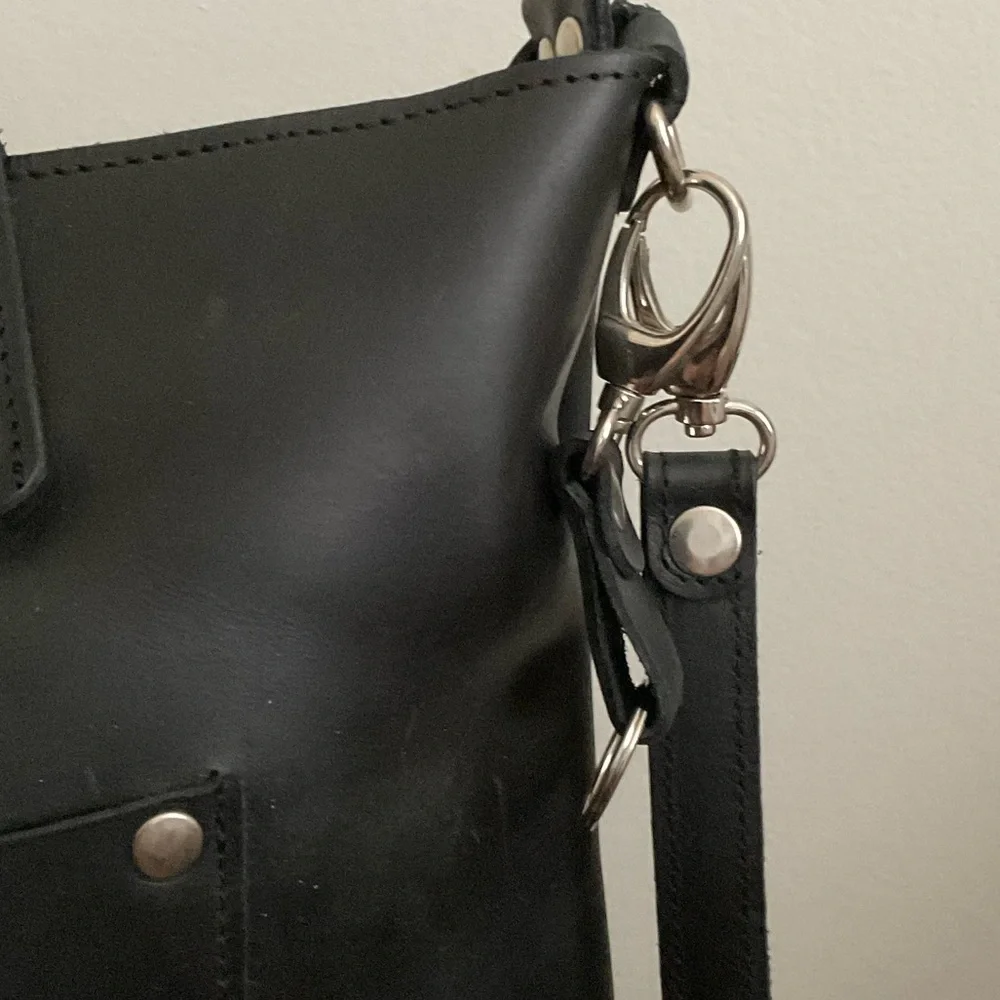 Elegant Black Leather Laptop Bag for Women, SanumiLeatherGoods